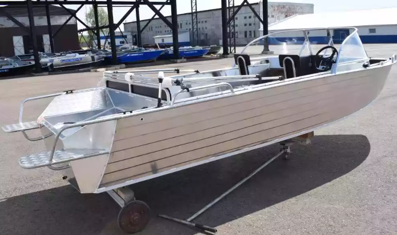 Алюминиевый катер WYATBOAT-550 DCM в Миассе