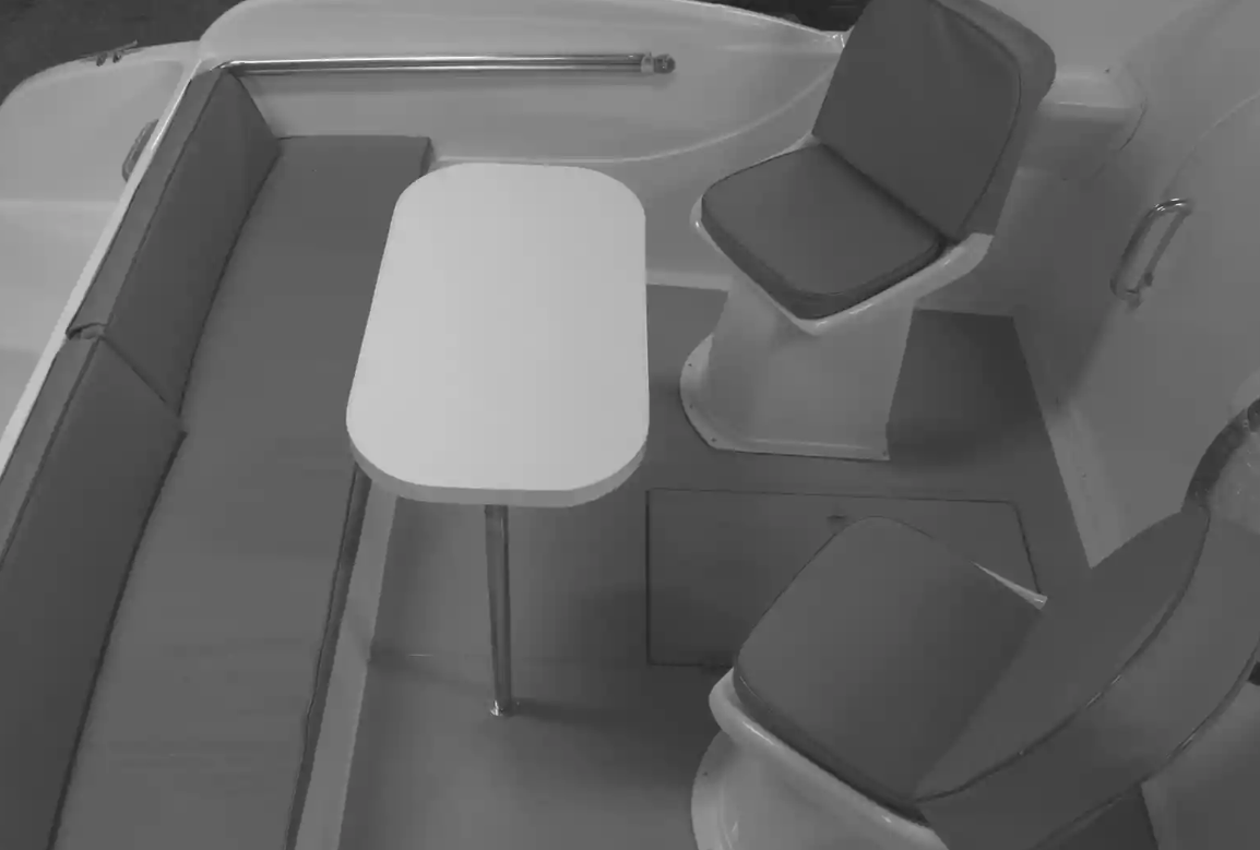 Стеклопластиковый катер Neman-550 с каютой в Миассе