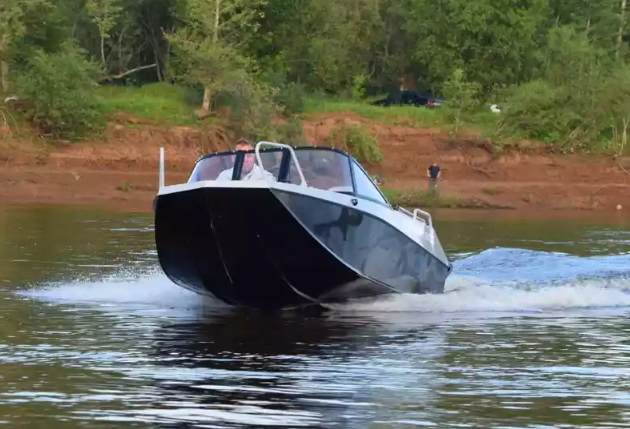 Алюминиевый катер Неман-500 DC в Миассе