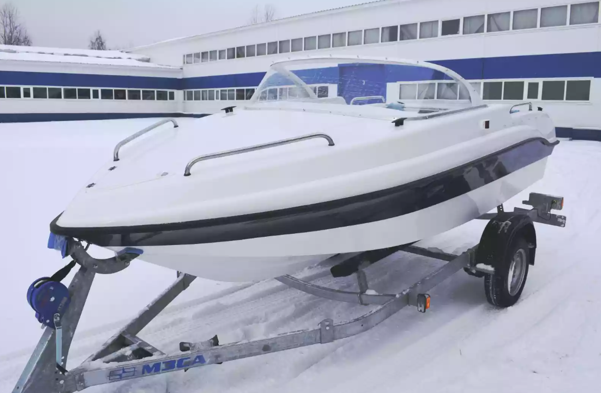 Стеклопластиковый катер Neman-450 в Миассе