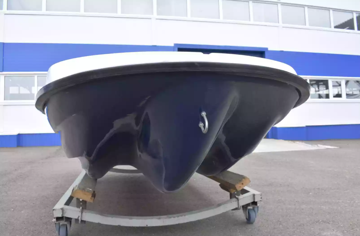 Стеклопластиковая лодка Пингвин New (тримаран) в Миассе