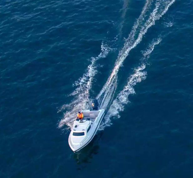 Стеклопластиковый катер Neman-500 в Миассе