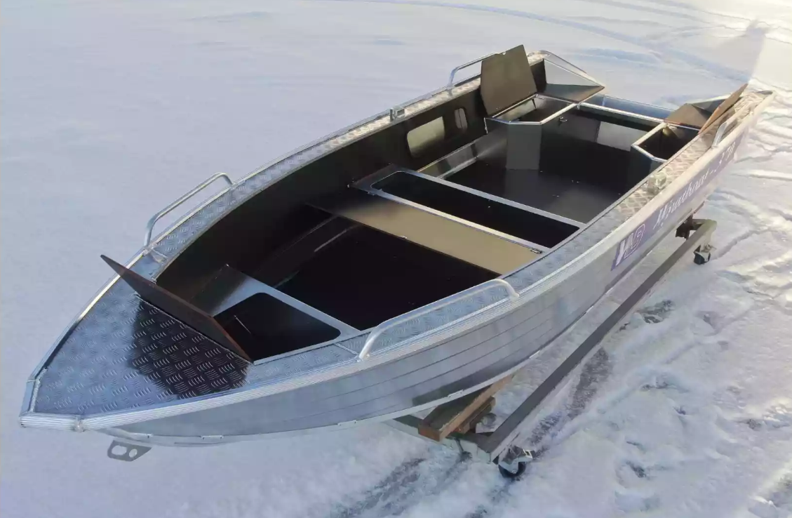 Алюминиевая лодка Wyatboat-370 в Миассе