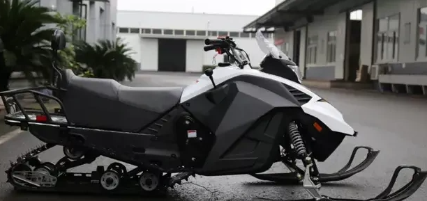 Снегоход ULAR 220 в Миассе