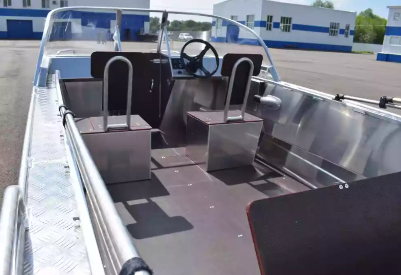 Алюминиевый катер WYATBOAT-550 DCM в Миассе
