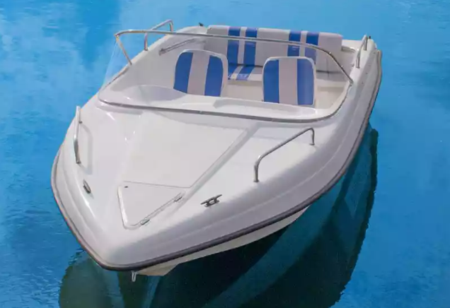 Стеклопластиковый катер Wyatboat-3 У в Миассе