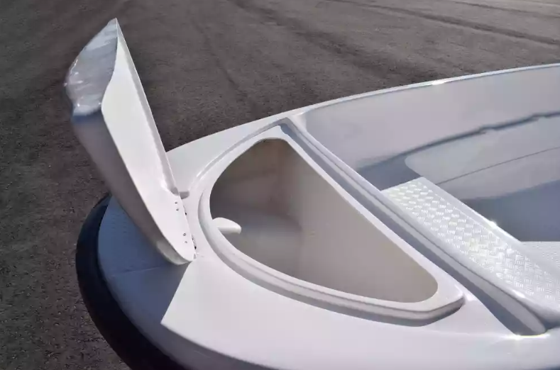 Стеклопластиковая лодка Пингвин (тримаран) в Миассе