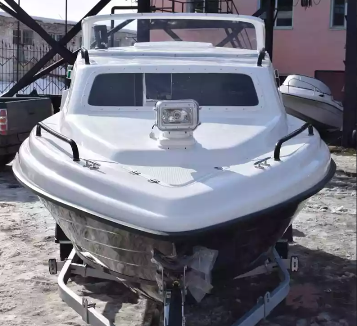 Комбинированный катер Neman-500 с каютой в Миассе