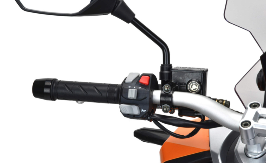 Скутер MOTOLAND (МОТОЛЕНД) T-MAX 150 в Миассе