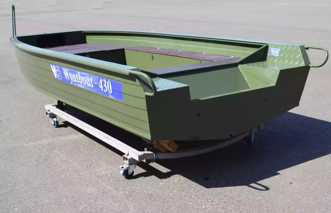 Алюминиевая лодка  Wyatboat-430 Master Fish в Миассе