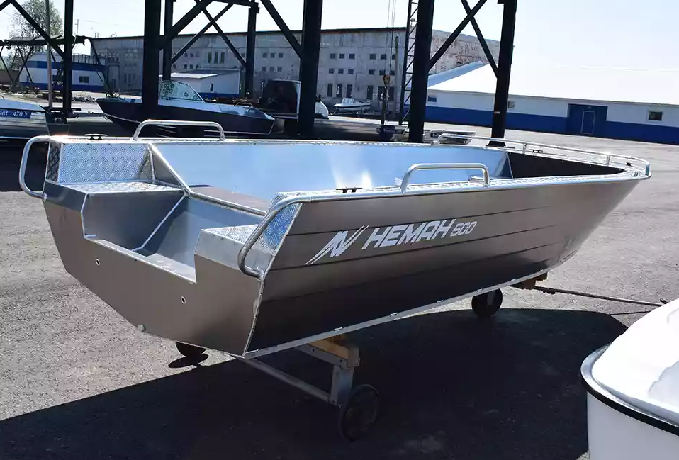 Алюминиевая лодка Неман-500 P в Миассе