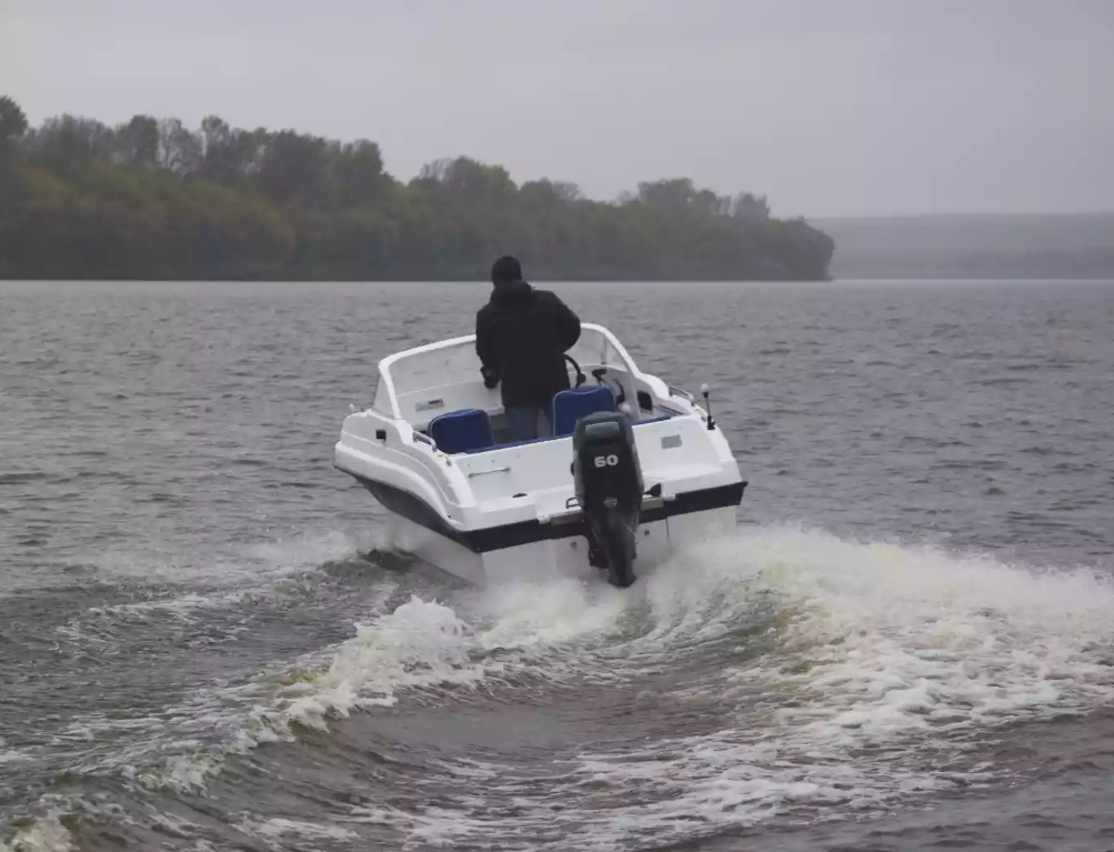 Стеклопластиковый катер Neman-500 Р в Миассе