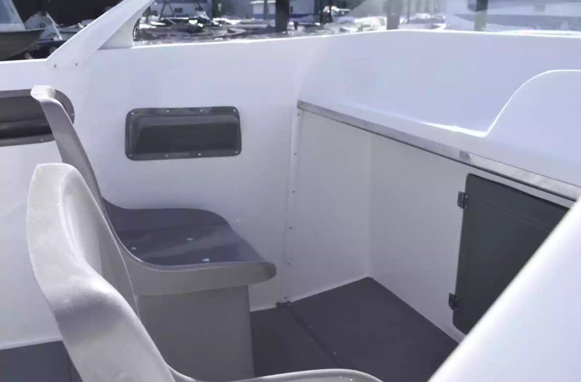 Комбинированный катер Neman-500 P в Миассе