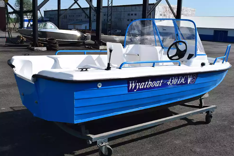 Комбинированный катер Wyatboat-430 DC в Миассе