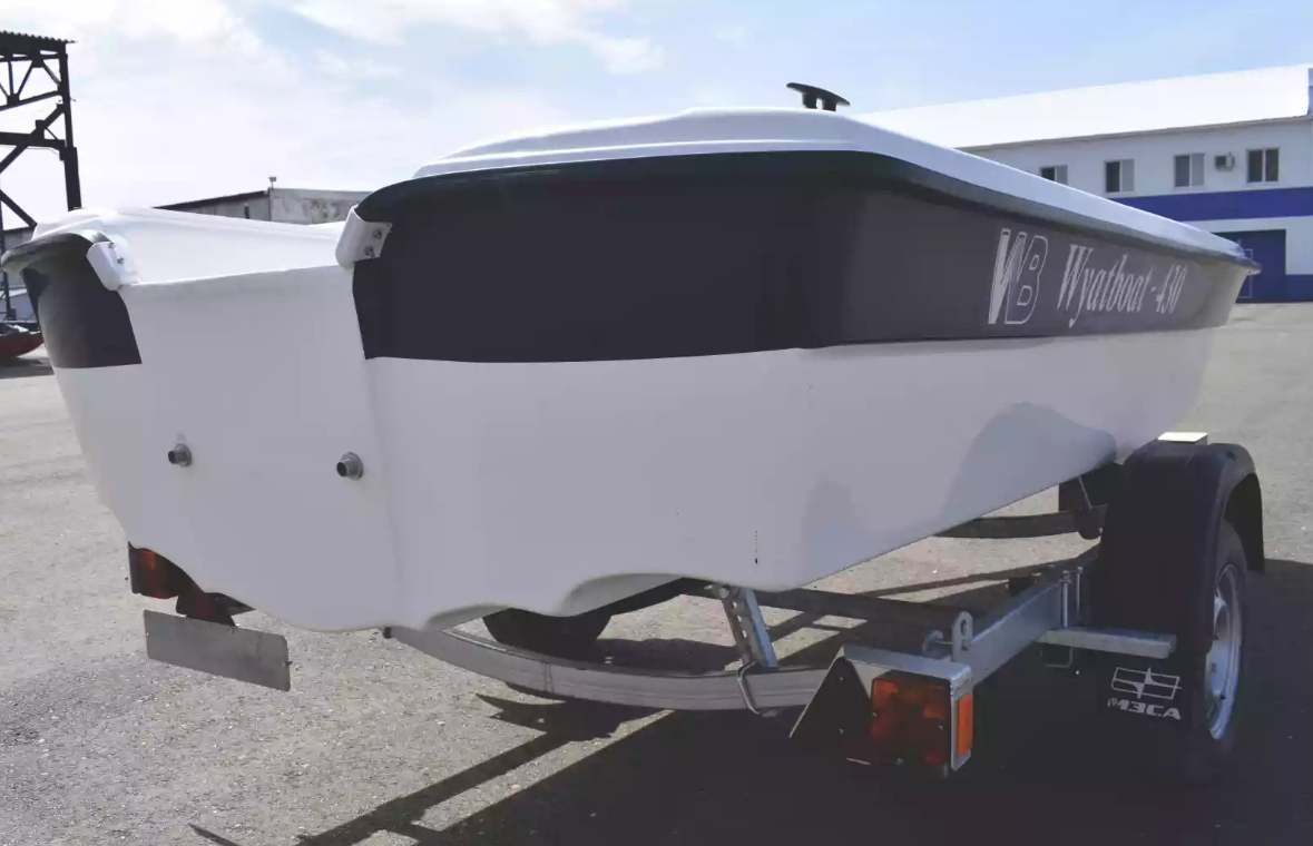Стеклопластиковая лодка Wyatboat 430 тримаран в Миассе