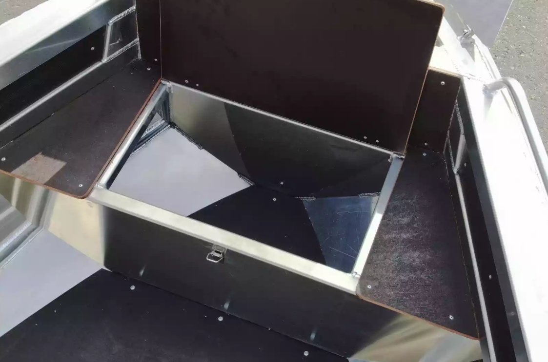 Алюминиевая лодка  Неман-480 Р в Миассе