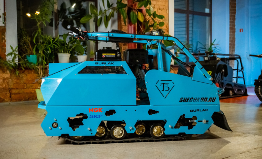 Мотобуксировщик Бурлак Таежник 15 л.с. Б/У в Миассе