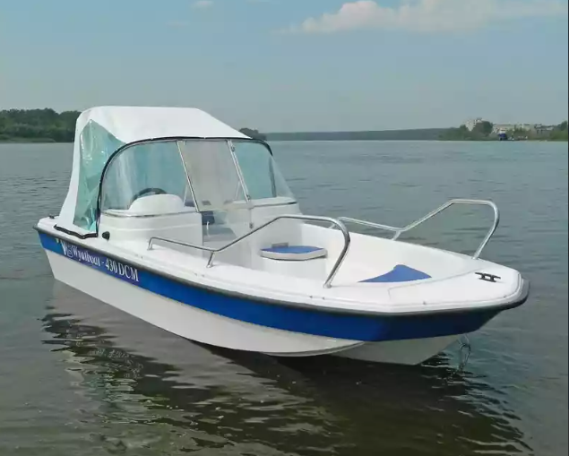 Стеклопластиковый катер Wyatboat-430 DCM (тримаран) в Миассе