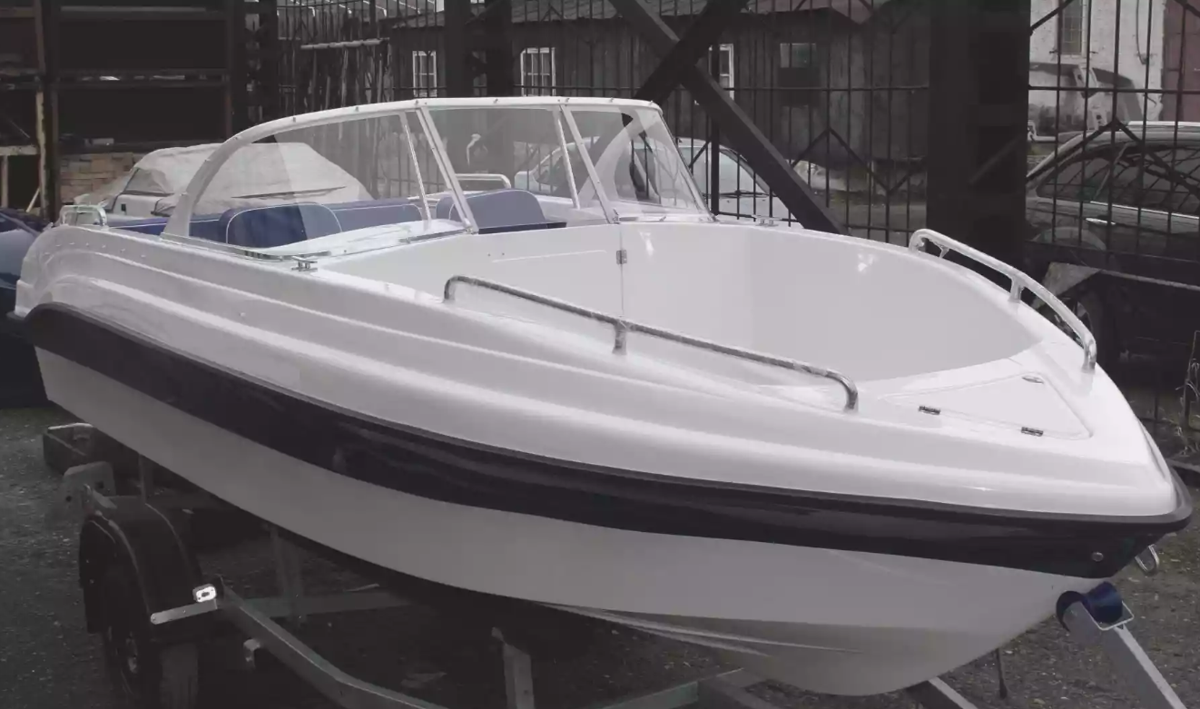 Стеклопластиковый катер Neman-500 Open в Миассе