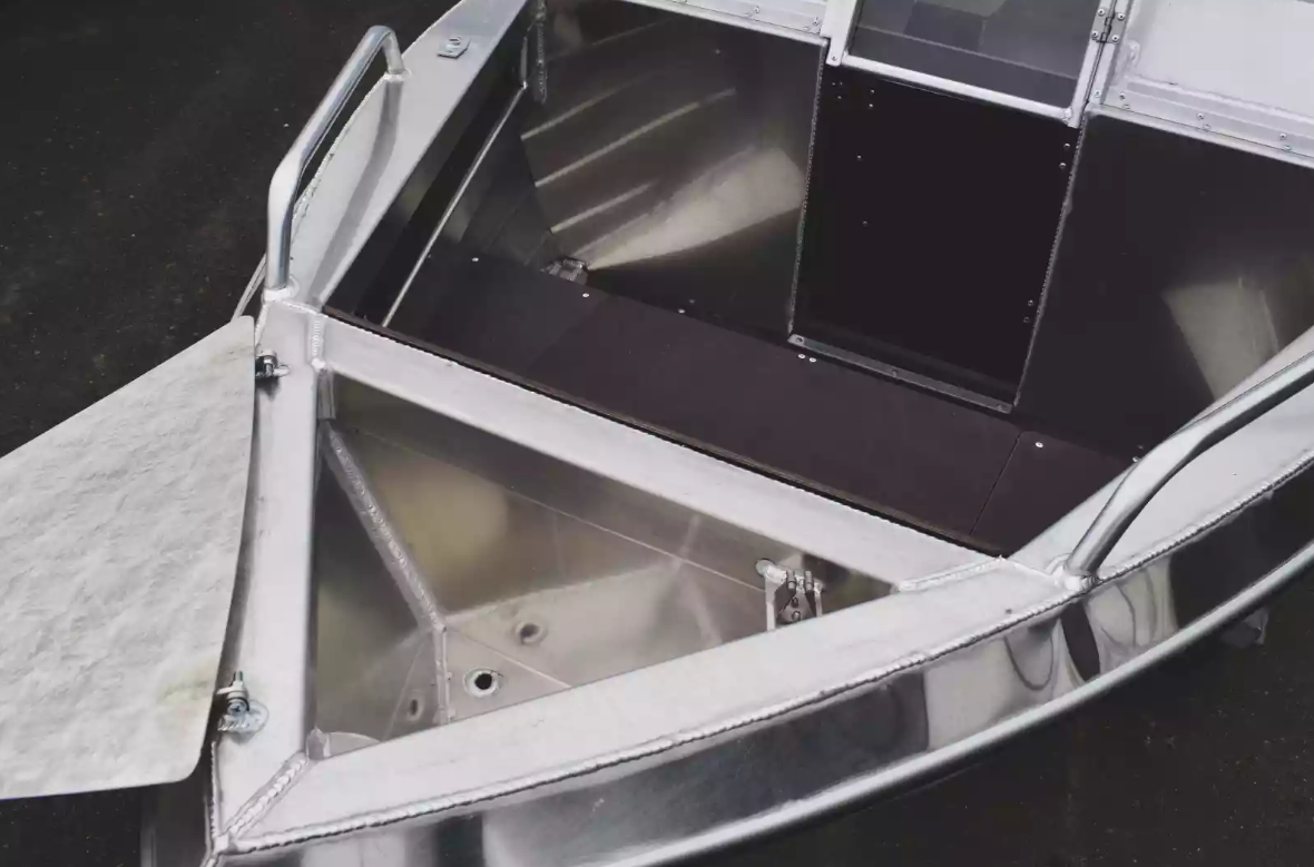 Алюминиевый катер Neman-400 DC в Миассе