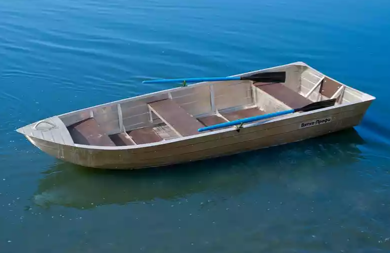Алюминиевая лодка Вятка-Профи 37 в Миассе