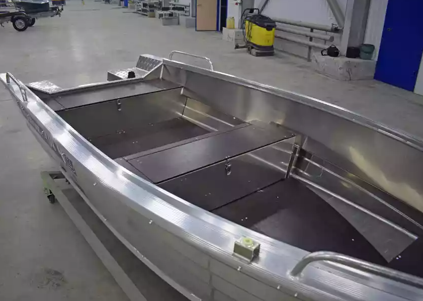 Алюминиевая лодка  Wyatboat-430 Р в Миассе