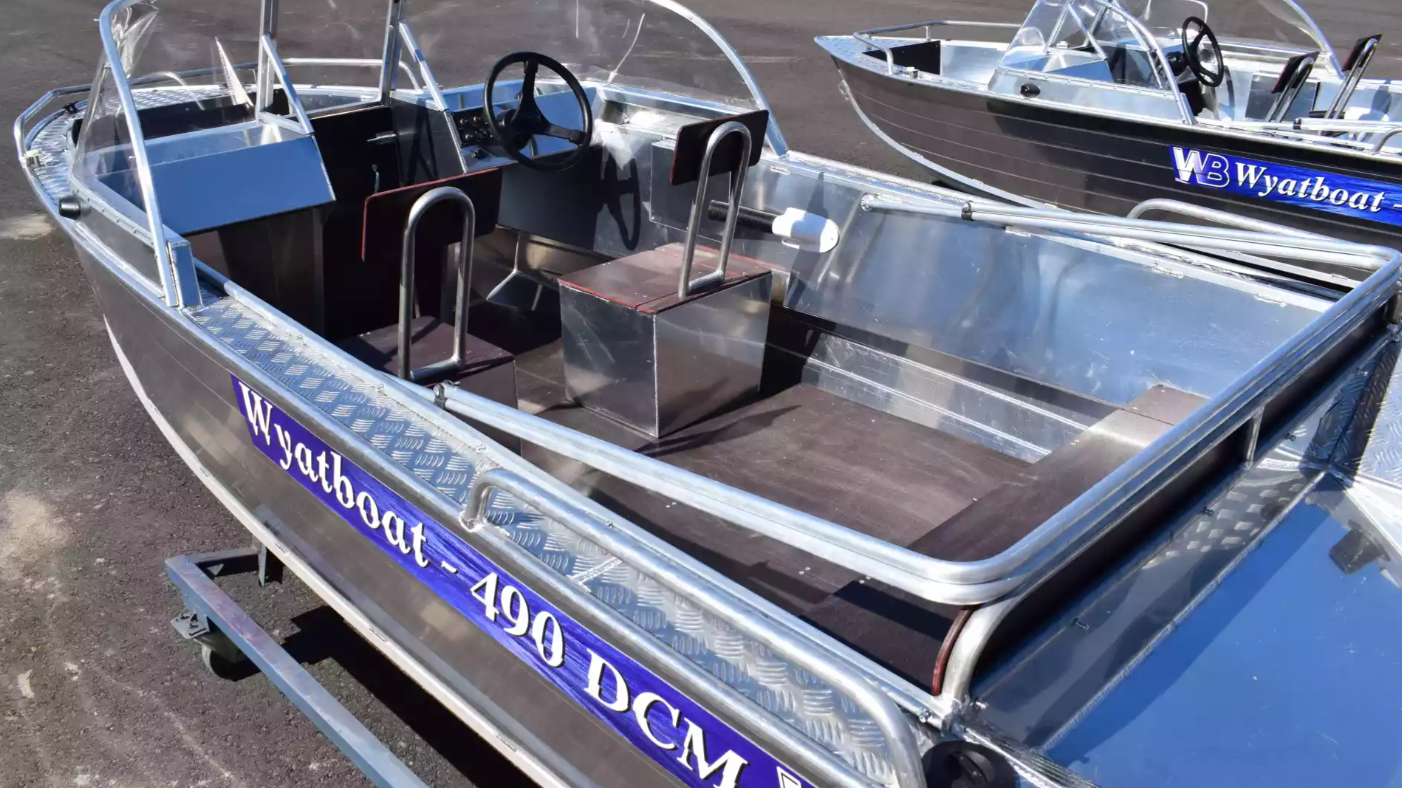 Алюминиевый катер Wyatboat-490 DCM в Миассе