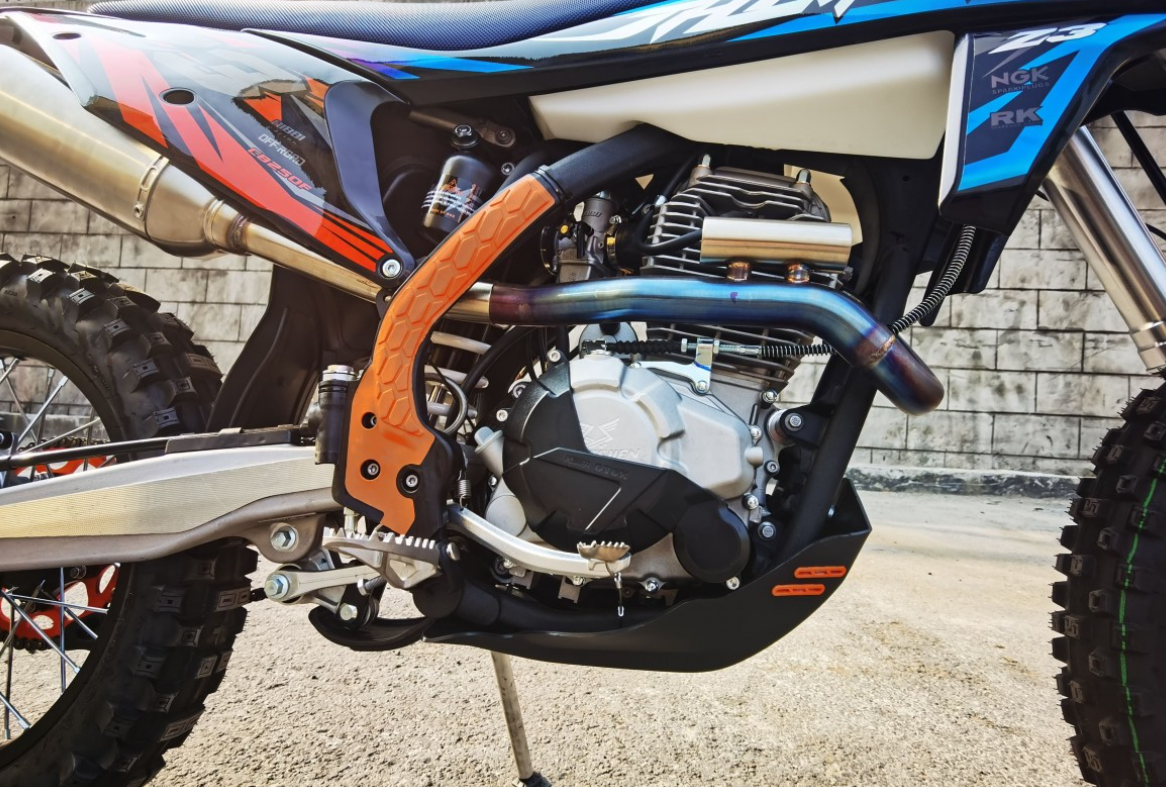 Мотоцикл JHLMOTO JHL Z3 CB250 (172FMM-3A) в Миассе