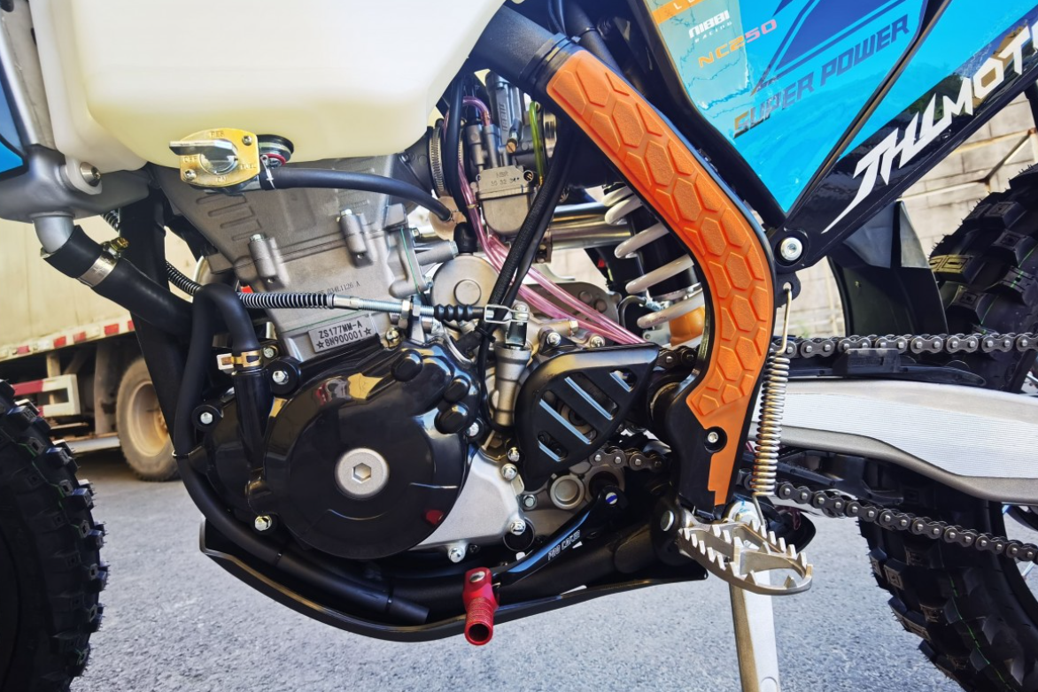 Мотоцикл JHLMOTO JHL Z7 NC250S (177MM-A) в Миассе