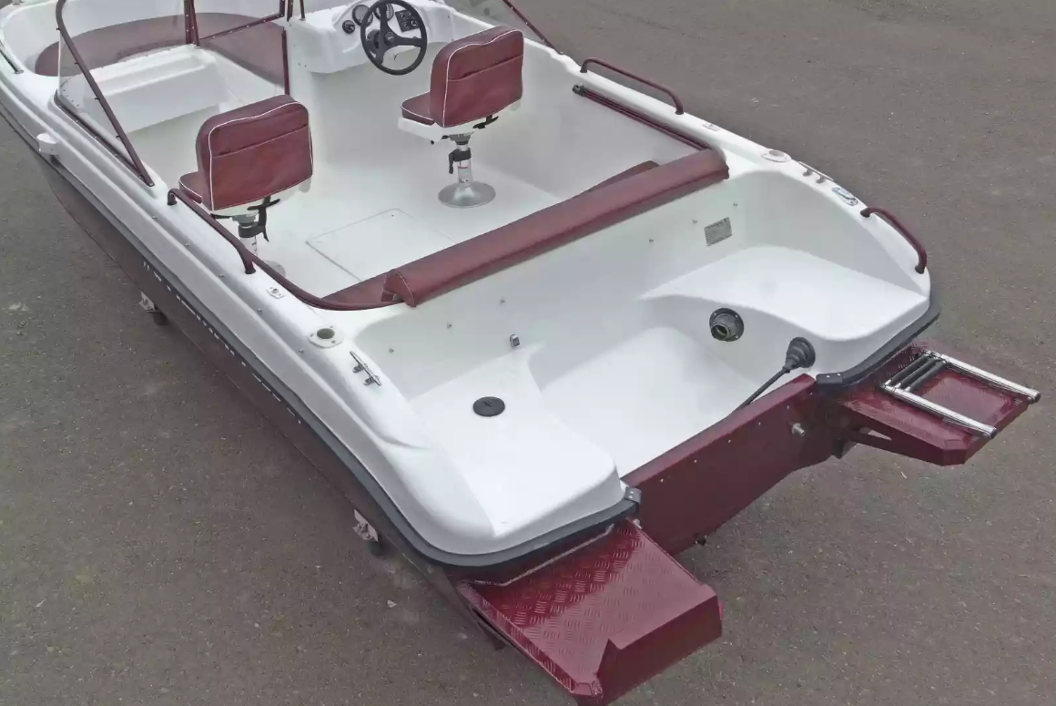 Комбинированный катер Neman-530 Open в Миассе