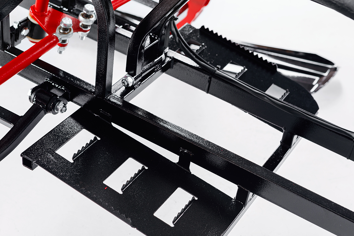 Лыжный модуль IKUDZO с подогревом ручек пластиковые лыжи в Миассе