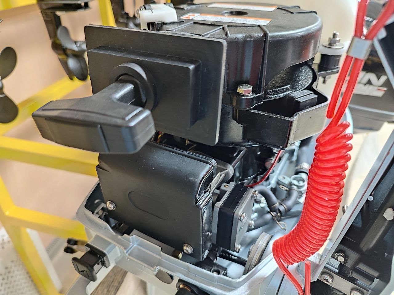 Лодочный мотор PROMAX SP5FHS (внешний бак 12 л) в Миассе