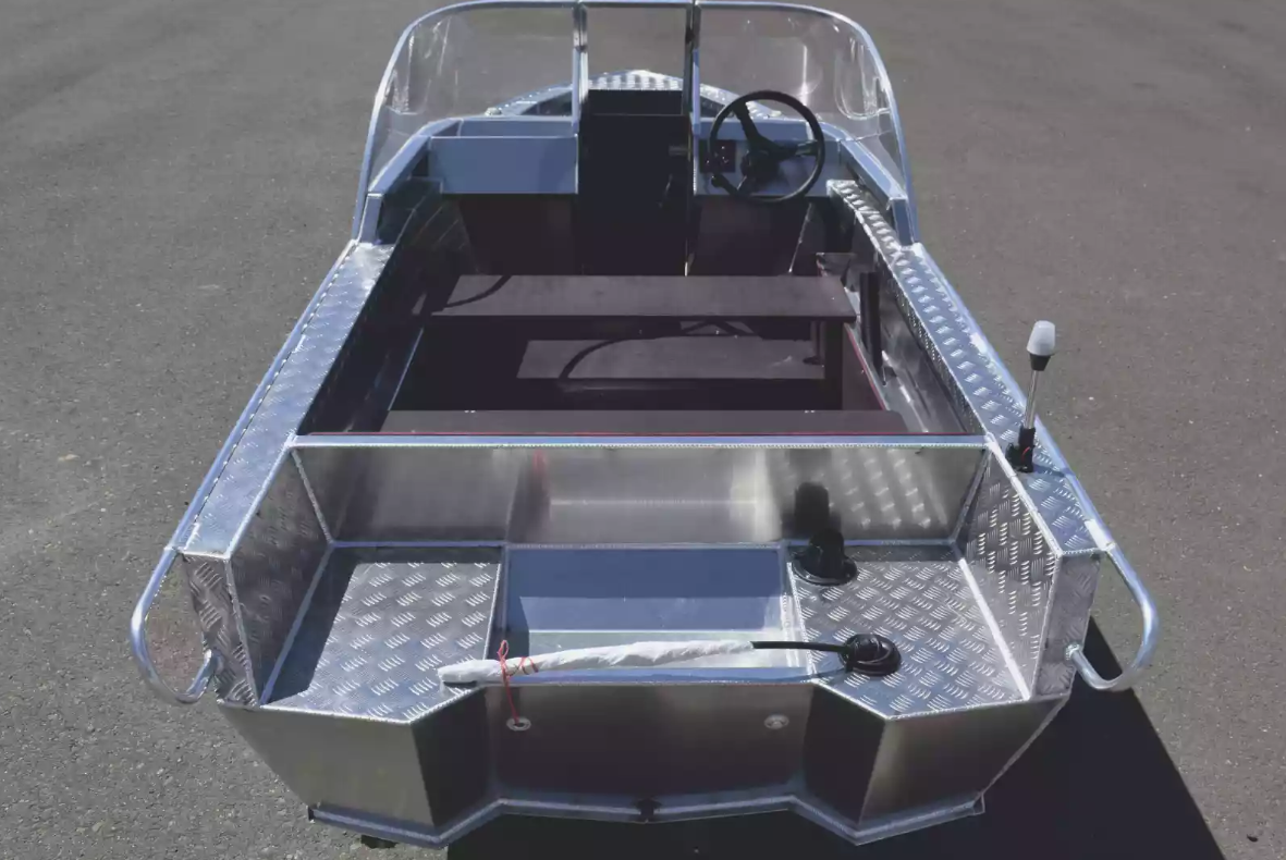 Алюминиевый катер Wyatboat-390 DCM в Миассе
