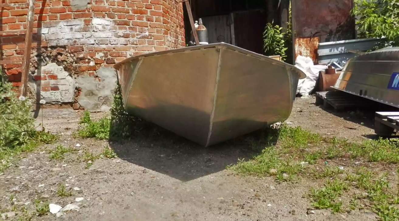 Алюминиевая лодка Вятка-Профи Вариант в Миассе