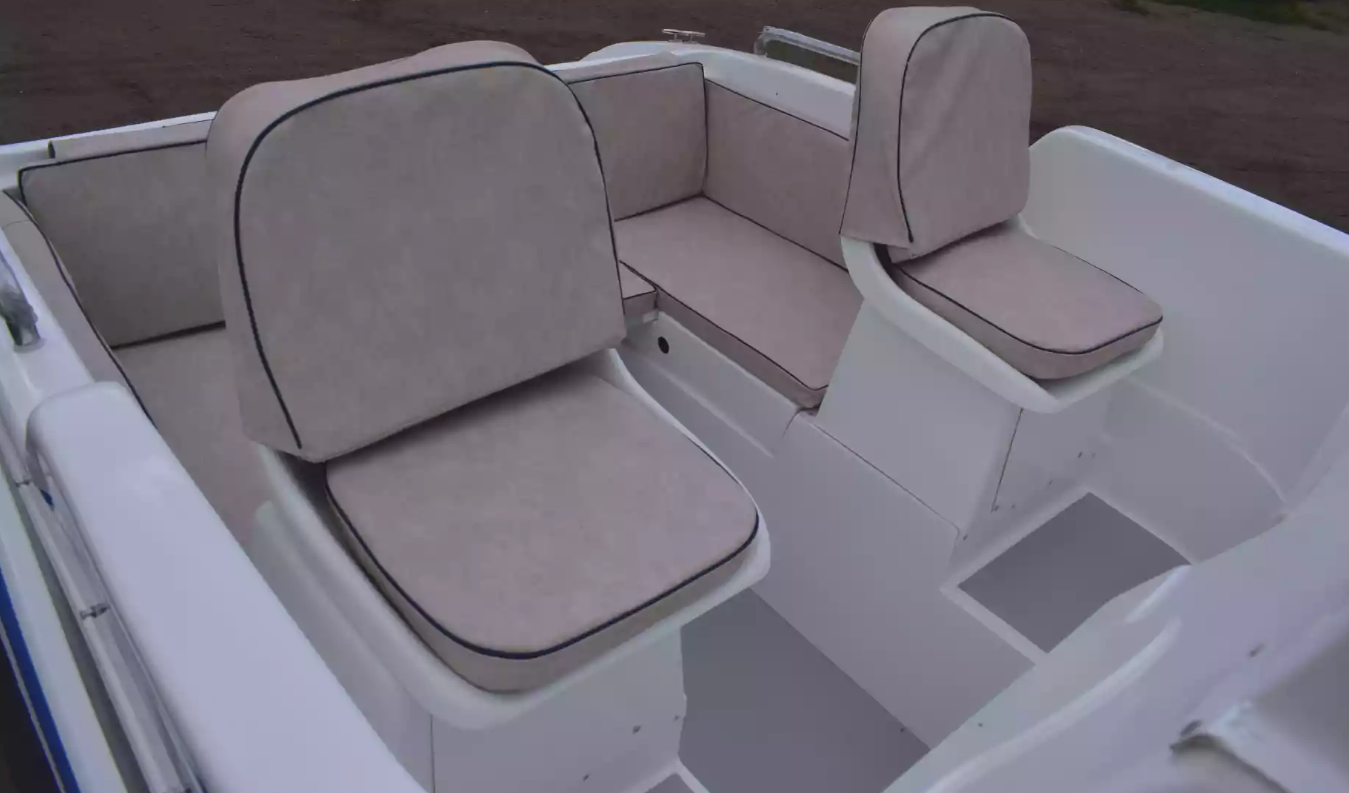 Стеклопластиковый катер Neman-500 в Миассе