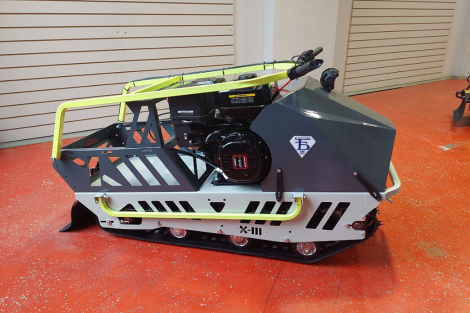 Мотобуксировщик Бурлак Пионер в Миассе