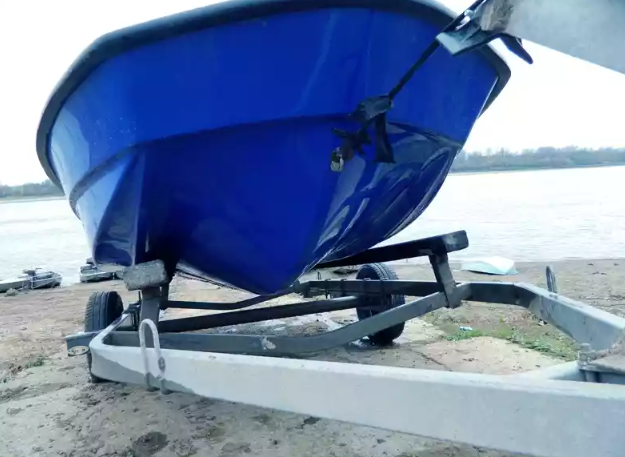 Стеклопластиковый катер Тримаран Wyatboat 430 C в Миассе