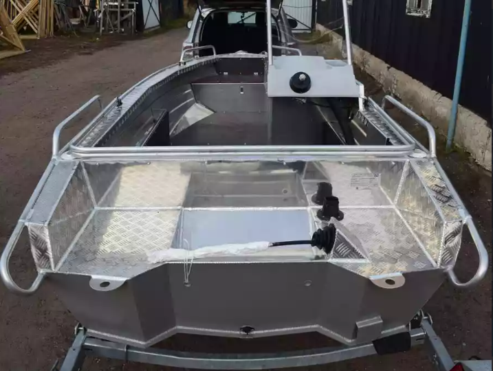 Алюминиевый катер Wyatboat-390 C в Миассе