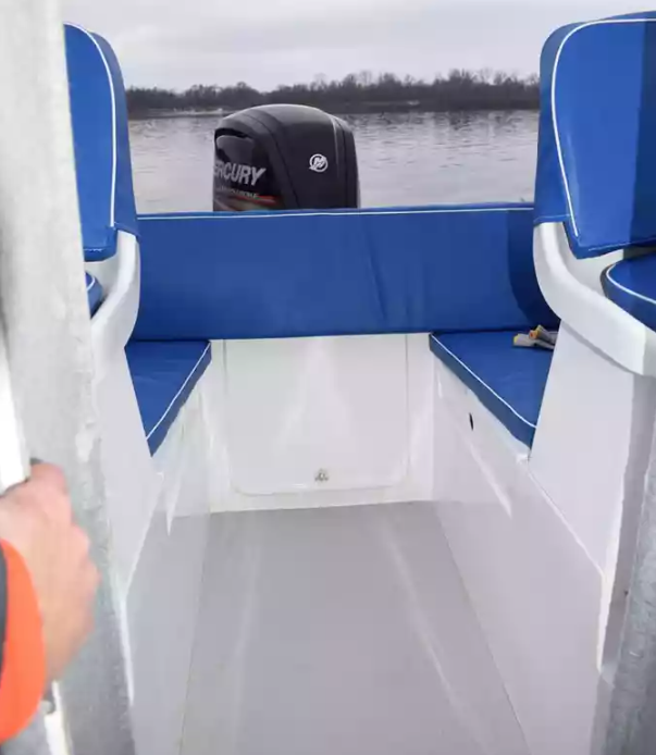 Комбинированный катер Neman-500 с каютой в Миассе