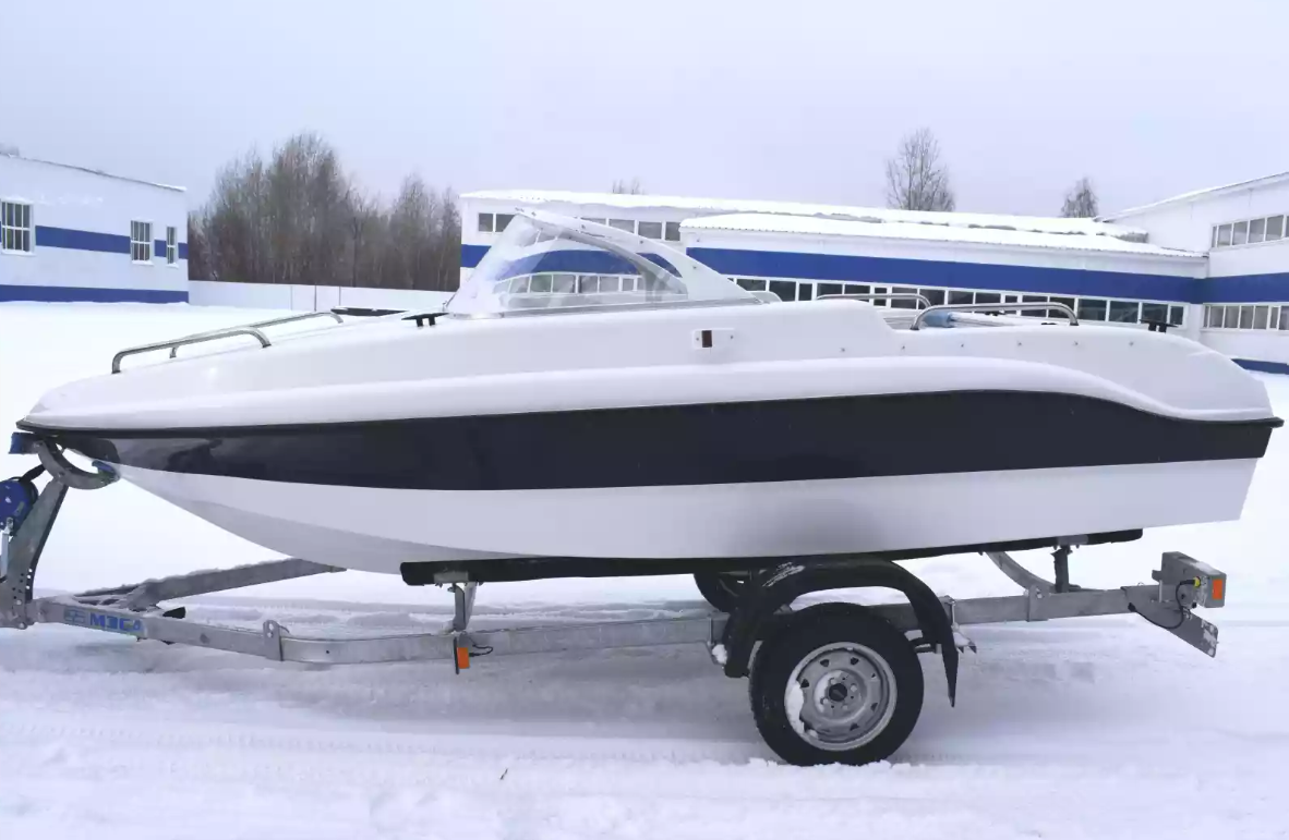 Стеклопластиковый катер Neman-450 в Миассе