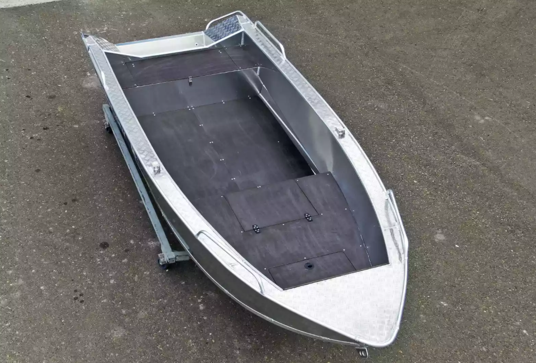 Алюминиевая лодка  Wyatboat-430М FISH в Миассе