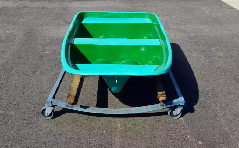 Стеклопластиковая лодка Старт (тримаран) в Миассе