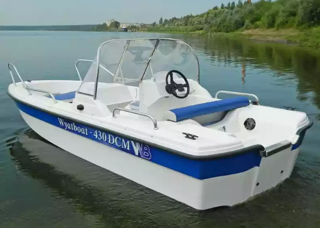Стеклопластиковый катер Wyatboat-430 DCM (тримаран) в Миассе