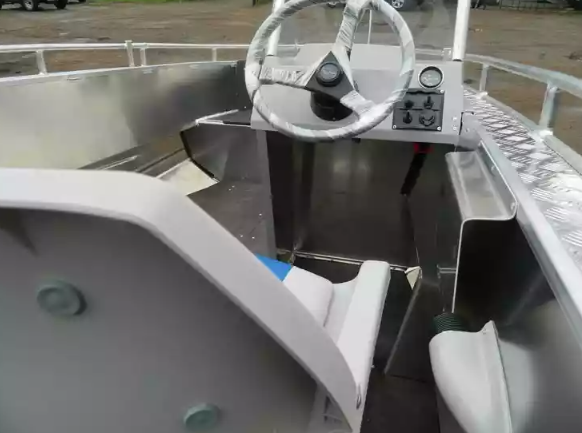 Алюминиевый катер Wyatboat-490 C в Миассе