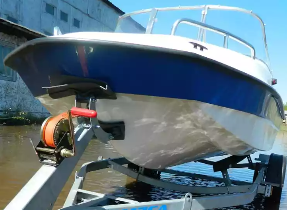 Стеклопластиковый катер Wyatboat-430 M (тримаран) в Миассе