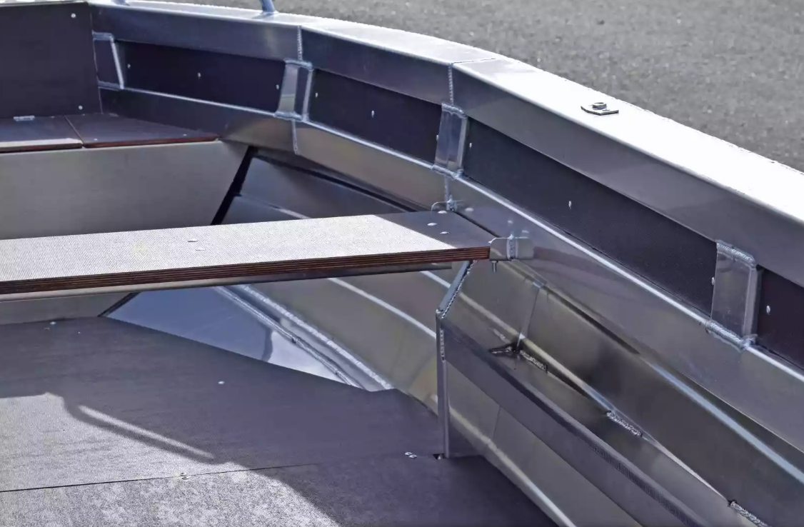 Алюминиевая лодка  Неман-480 Р в Миассе