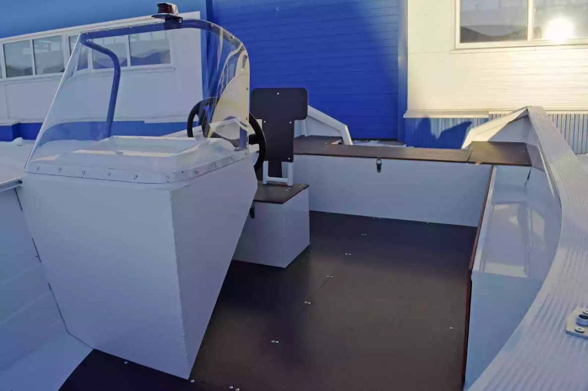 Алюминиевый катер Неман-400 С в Миассе