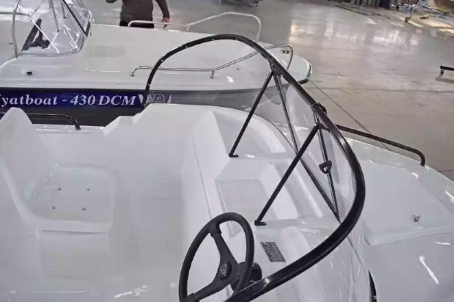 Комбинированный катер Wyatboat-430 M в Миассе