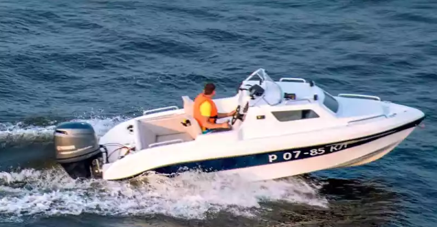 Стеклопластиковый катер Neman-500 в Миассе