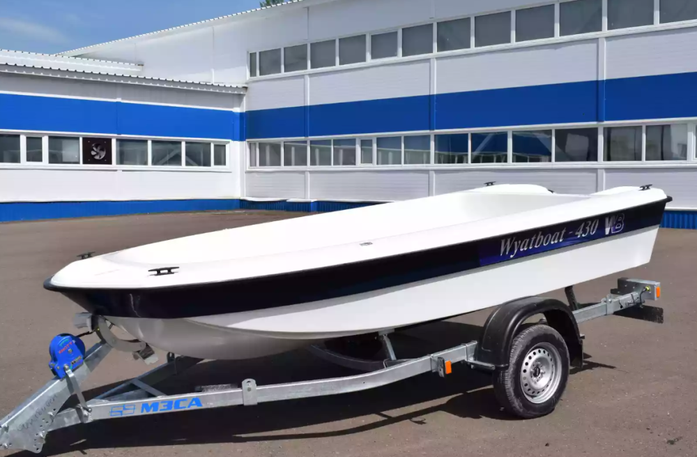 Стеклопластиковая лодка Wyatboat 430 тримаран в Миассе